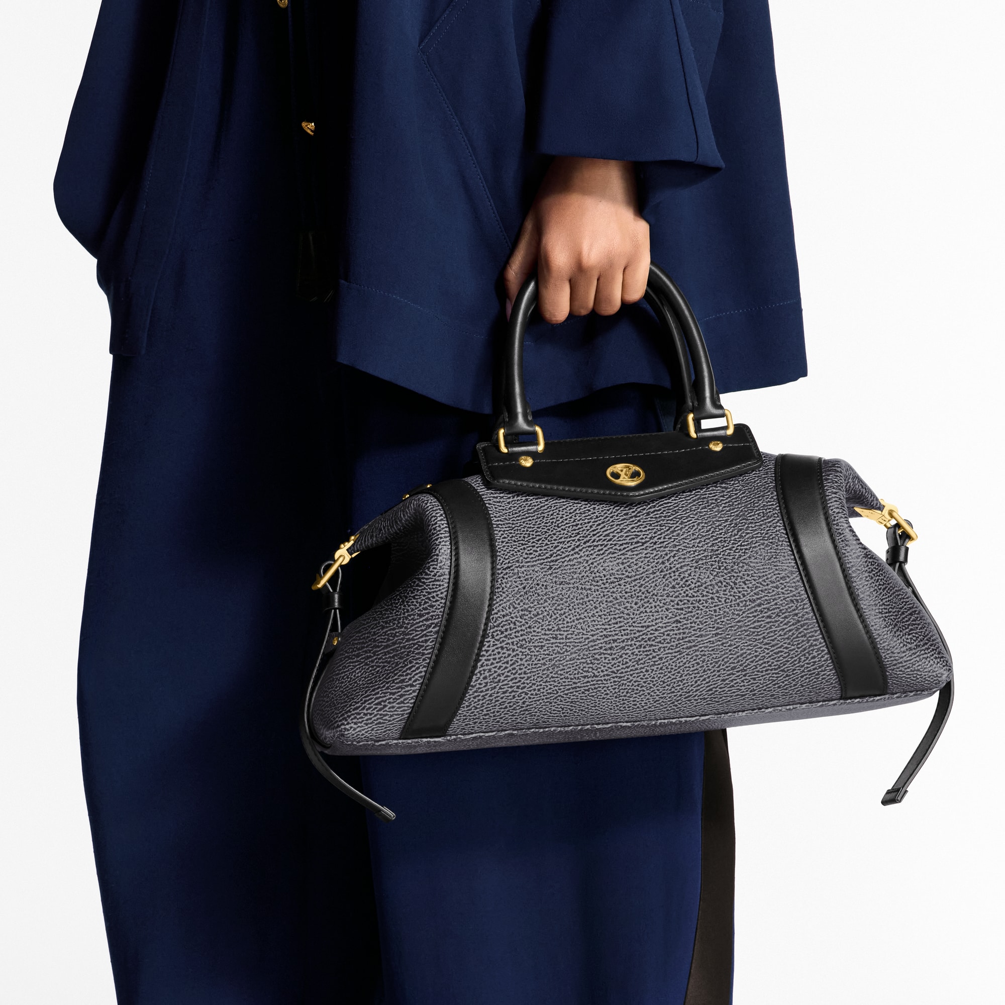 【送料無料】Louis Vuitton Sac LV Biker MM LV Biker MM H27 - Women - Handbags | LOUIS VUITTON ®